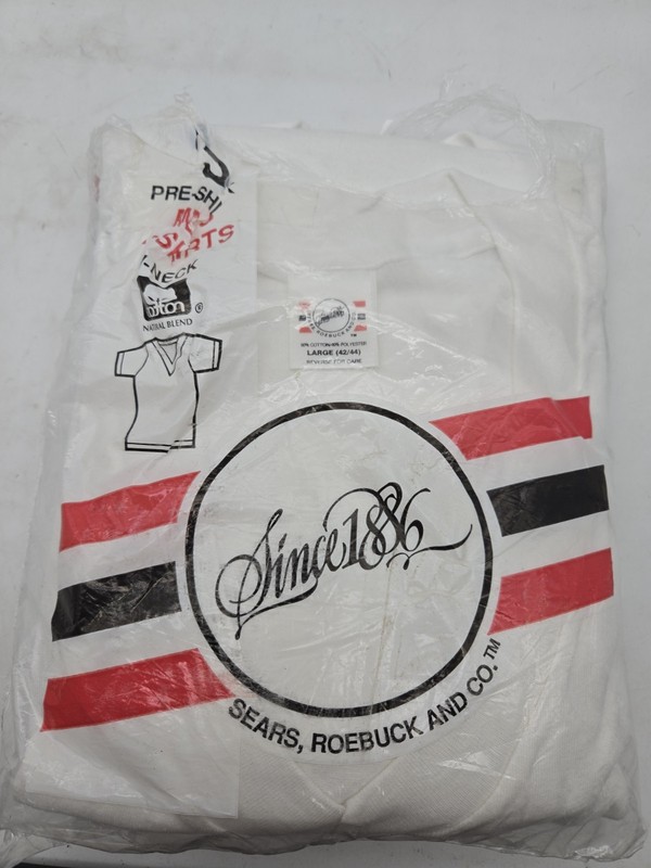 SEARS Roebuck And Co V-Neck T-shirt Men L 42-44 USA VTG