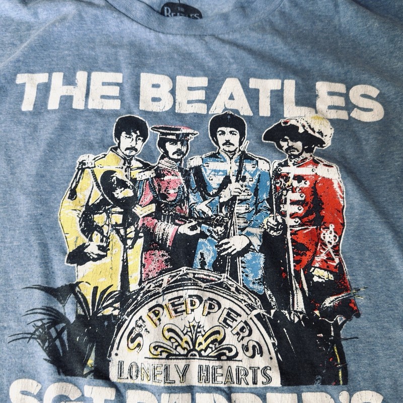 The Beatles T-Shirt Mens Large Blue SGT Peppers Lonely Hearts Club Band Music gallery