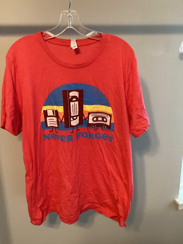 XL Mens soft retro Never Forget 80’s Floppy Disk VHS cassette tape t-shirt