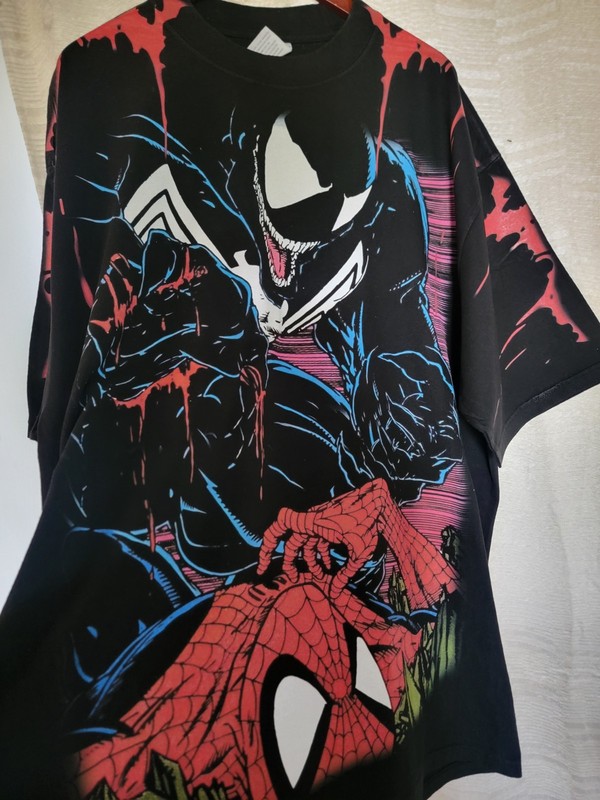 VENOM SPIDERMAN ON A SHAKA HEAVYWEIGHT GARMET DYED T SHIRT Jumbo Print “MODERN”