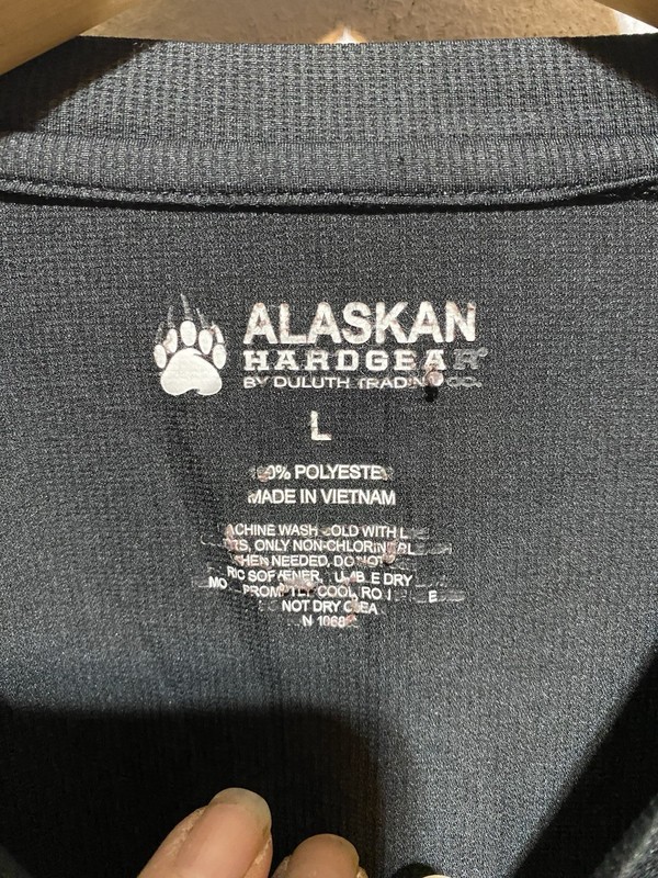 Alaskan Hardgear Duluth Men's Tun-Dry Reflective Wolf Logo Black T-Shirt Large gallery