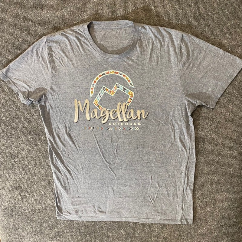 Magellan Outdoors T-Shirt Mens L Heather Gray Short Sleeve Graphic Logo Casual