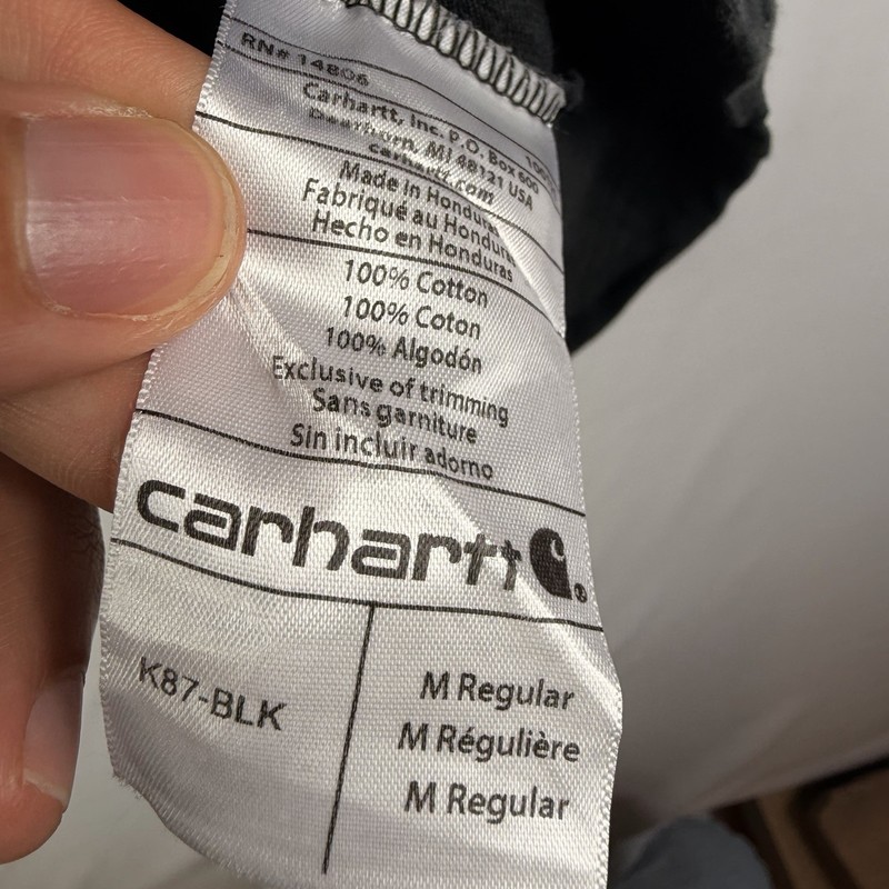 Carhartt T-Shirt Men's M Original Fit Black Short Sleeve Pocket Tee gallery