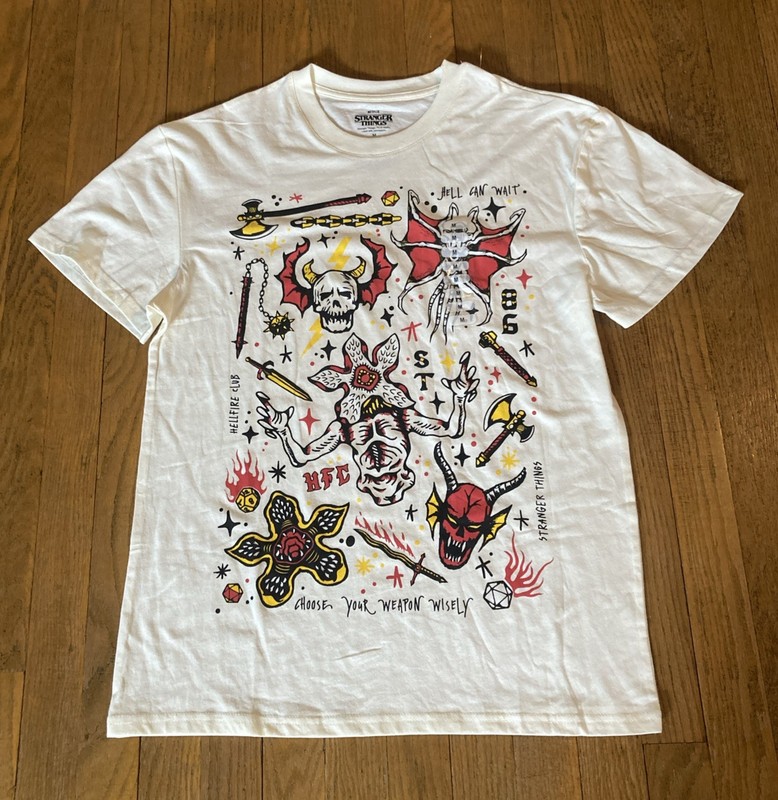 Netflix Stranger Things Collage Graphic T-Shirt Men's Size Med ~ New w/o tags gallery