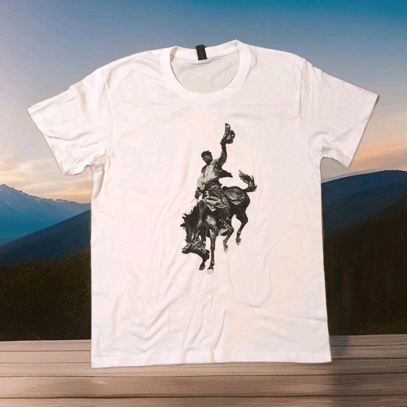 Wild West Rodeo Cowboy Bronco Western Horse Art T-Shirt 42″ Chest, 29″ Long Sz L