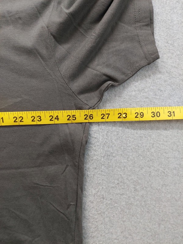 Karl Lagerfeld Men Shirt XXL Gray Crew Neck Short Sleeve Flat Front Outdoor Tee gallery