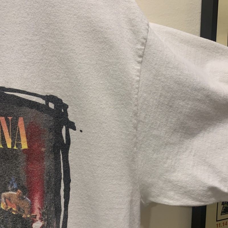 Vintage Nirvana Kurt Cobain MTV Live In New York Unplugged 1995 Size XL 23x30in gallery