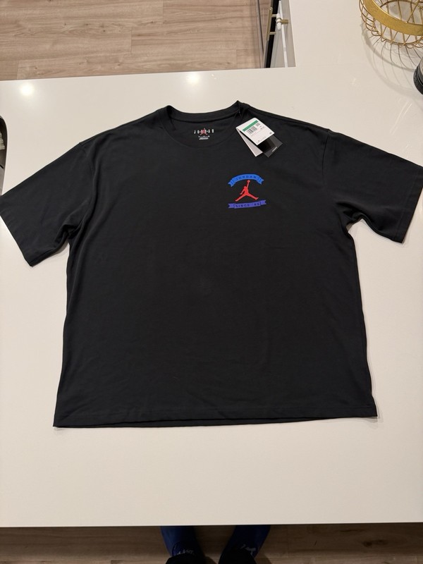 Jordan Oversized Reissue T-Shirt Black IM7945-010 Mens XL NWT