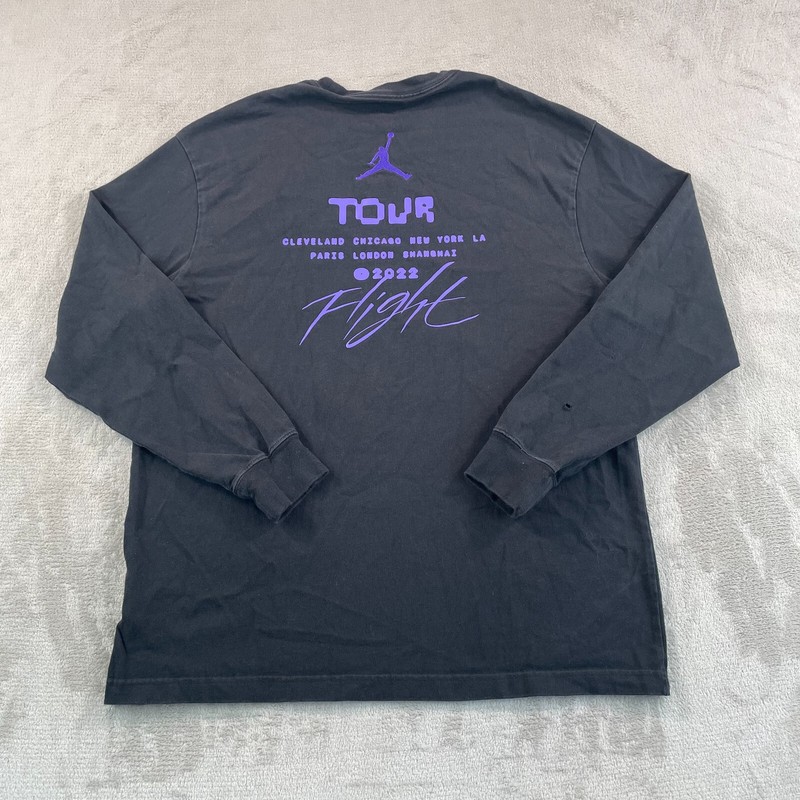 Nike Jordan Flight Heritage ’85 Long-Sleeve T-Shirt Large Seafoam Black Tour