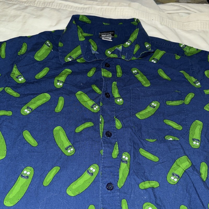 Adult Swim Rick & Morty Men’s Juniors Medium 100% Cotton Collared Pickle Rick gallery