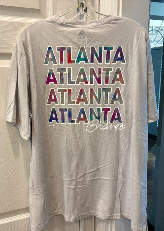 New Men's Majestic Atlanta Braves Short Sleeve Shirt, Size 2XL gallery