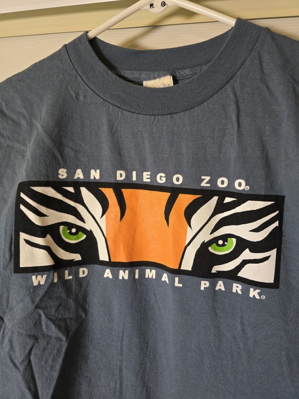 Vintage 90s San Diego Zoo Wild Animal Park Graphic Shirt Large Murano Box Logo gallery