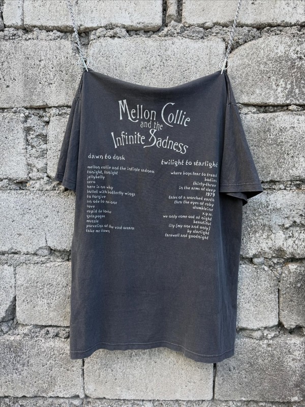 Vintage 90s Smashing Pumpkins MCIS T-shirt gallery