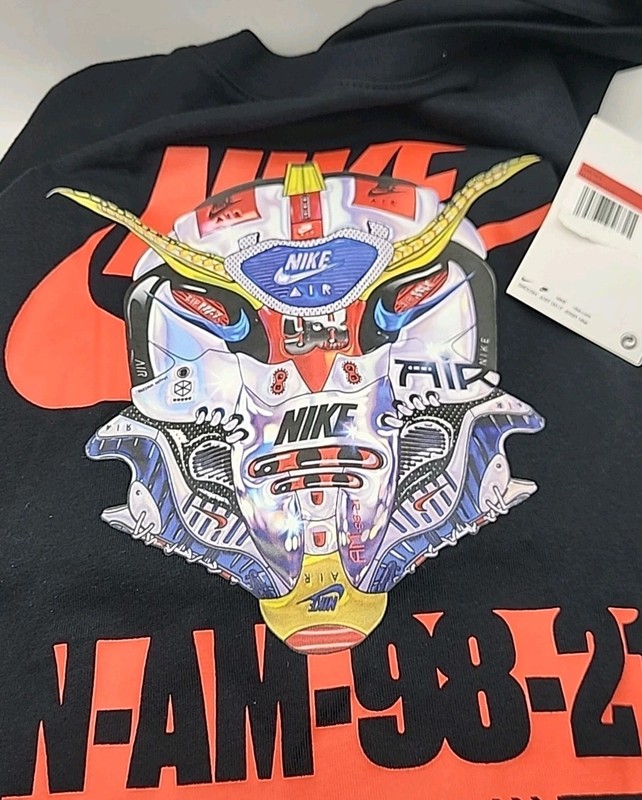 Nike × Gundam W Wing NIKE NSW MECH AIR Mask T-Shirt Black Size L New Rare 🔥