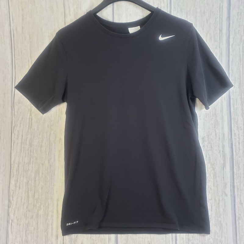 The Nike T Shirt Men’s Dri Fit Nike Swoosh Black Athletic Cut Large Tall LT