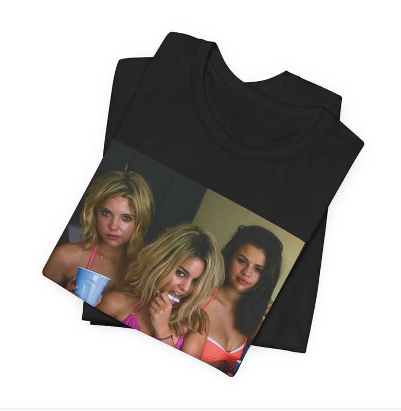 Spring Breakers T-Shirt ♡ Brit, Candy, Faith ✩ Bikini! HOT Behind the Scenes! gallery