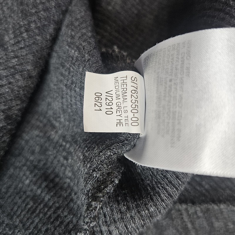 Mens Thermal Tee Size Medium Grey Athleisure Warm Comfort Layering Top gallery