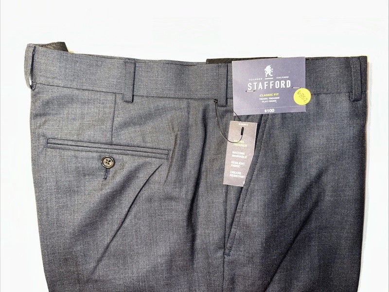 NWT Stafford Men’s 42 x 30 Classic Fit Flat Front Blue Travel Trouser Pants $70