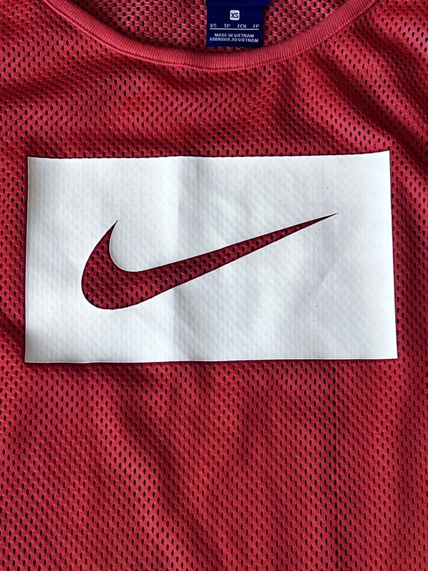 “BOXED SWOOSH“ gallery