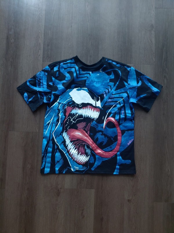 Marvel Comics Venom / Front All Over Print Graphic T-Shirt Adult Size Medium