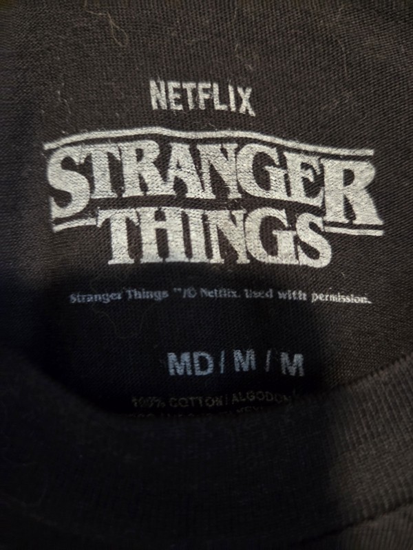 Netflix Stranger Things Steve "Hello Ladies" Graphic Print Black T-Shirt M gallery