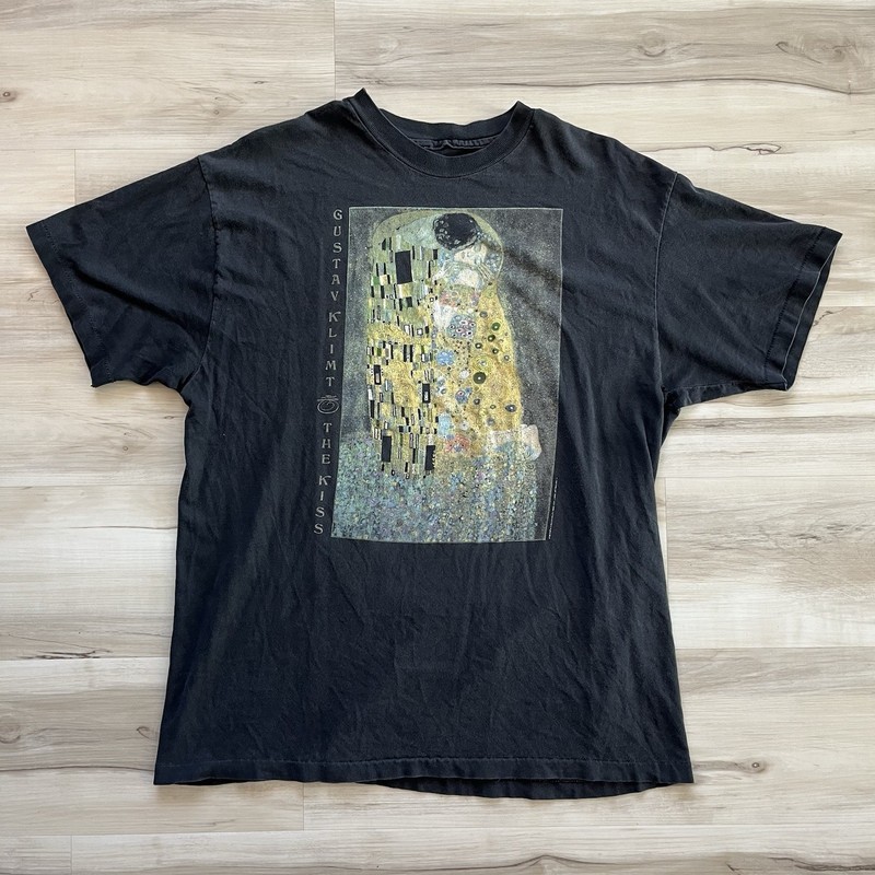 Vintage The Kiss Gustav Klimt Art T-shirt Size Large/XL Single Stitch Cut Tag