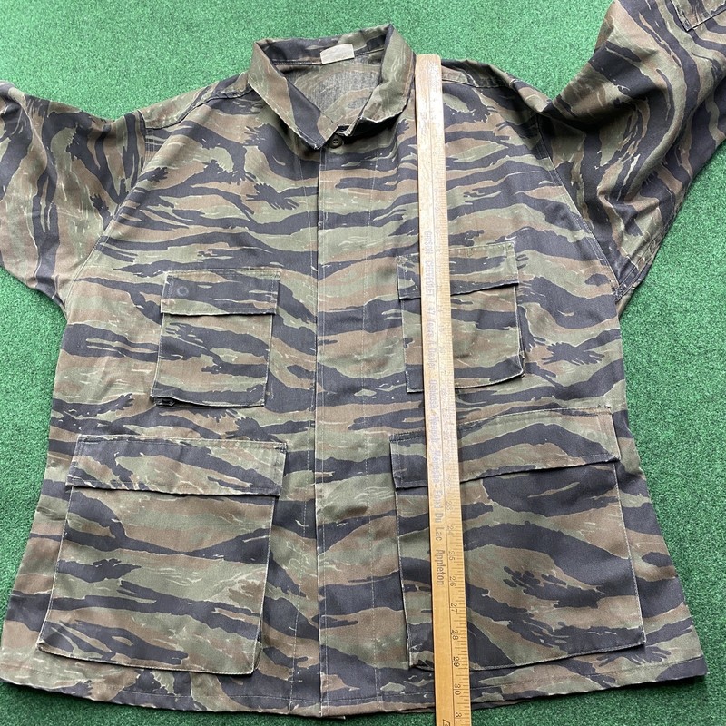 Vintage Tiger Stripe Camo Shirt Mens 2XL Brown Camouflage Hunting Long Sleeve gallery
