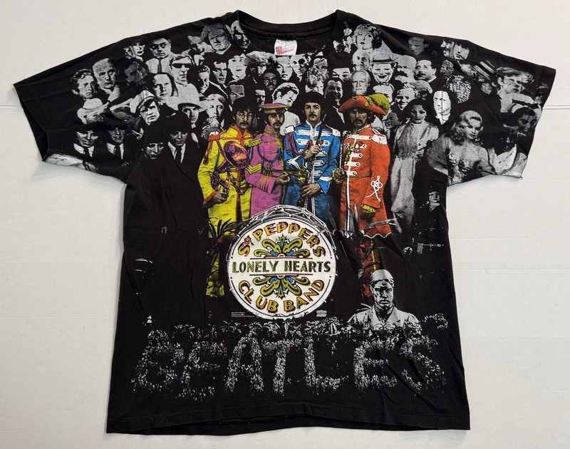 Vintage 90s Beatles Sgt Peppers Lonely Hearts Shirt Mens XL Black All Over Print