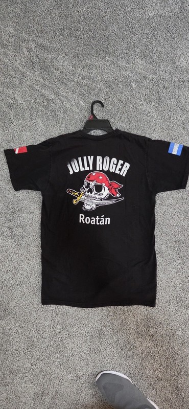 Jolly Roger Roatan Honduras Catamaran Sailing Tours Crew Black T Shirt L Large