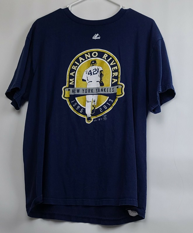 Majestic Men's SZ:L Mariano Rivera Yankee's Baseball Graphic T-Shirt Shiny 42 gallery