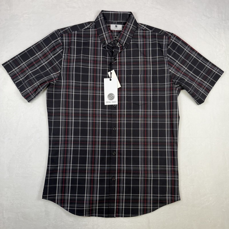 Social Coast Men’s Short Sleeve Button-Down Shirt Size S Black Red White Plaid