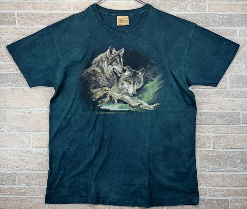 Vintage The Mountain Shirt XXL Hunter Green Wolves Waiting Nature Wildlife *FLAW