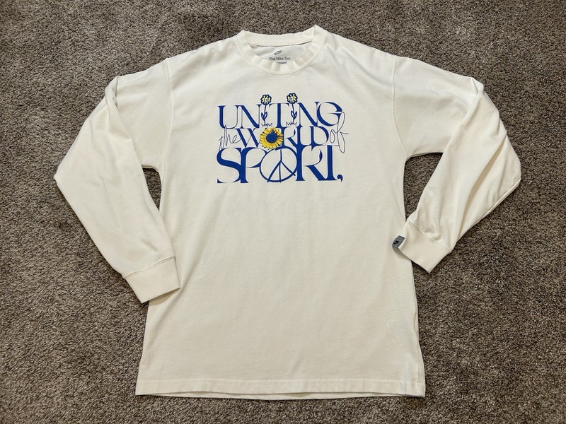 Nike Sportswear Shirt Adult S Uniting The World Of Sport LS Loose Fit DM2190-901