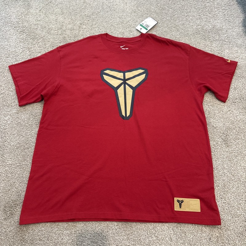 Nike Kobe Max90 Basketball Shirt Red Sz XL NWT Loose Fit Short Sleeve FZ8071-636
