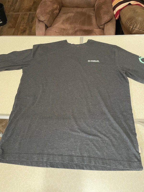 MEN'S LARGE MAGELLAN GRAY LONG SLEEVE SHIRT - LIGHT BLUE GREEN LOGO ON SLEEVE