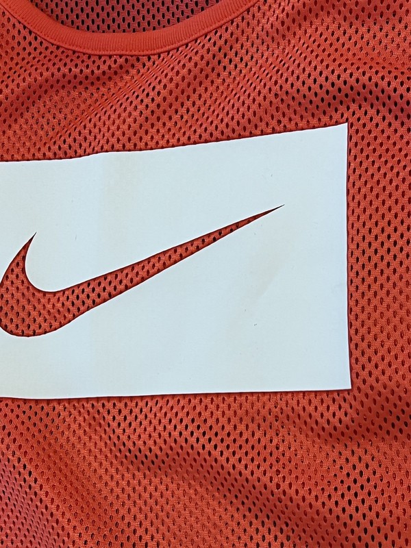 “BOXED SWOOSH“ gallery