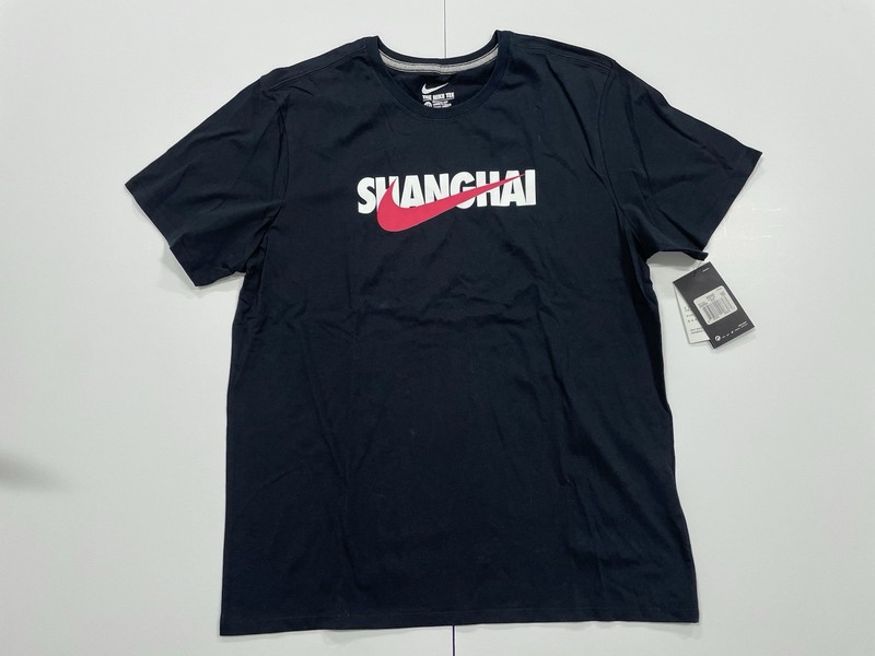Rare Nike Shanghai Store T Shirt Sz 2XL Men’s Pink Swoosh China Asia Exclusive