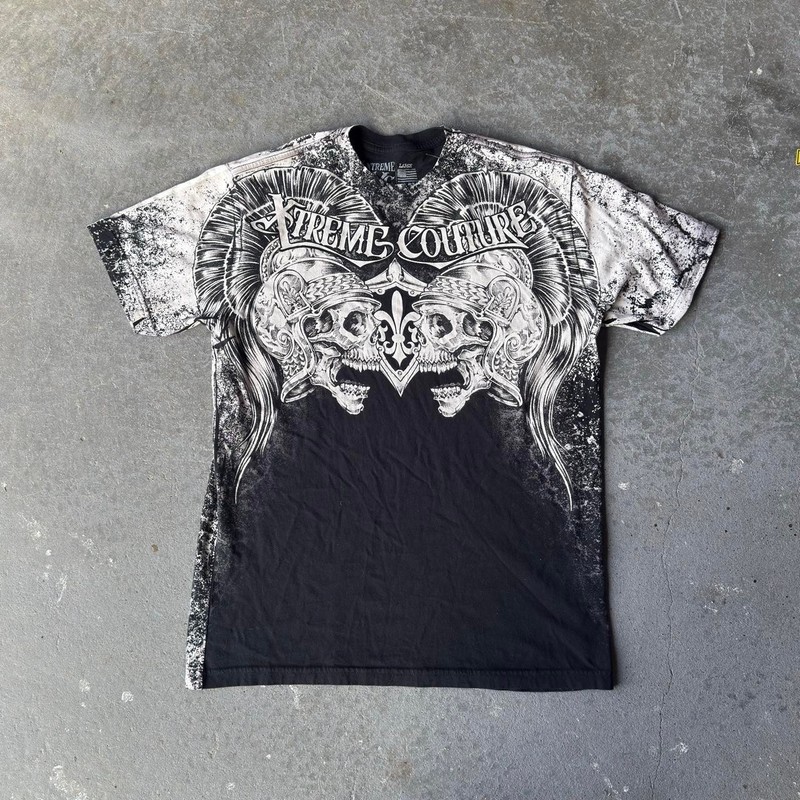 2000s Xtreme Couture by Affliction Roman Skulls (L)
