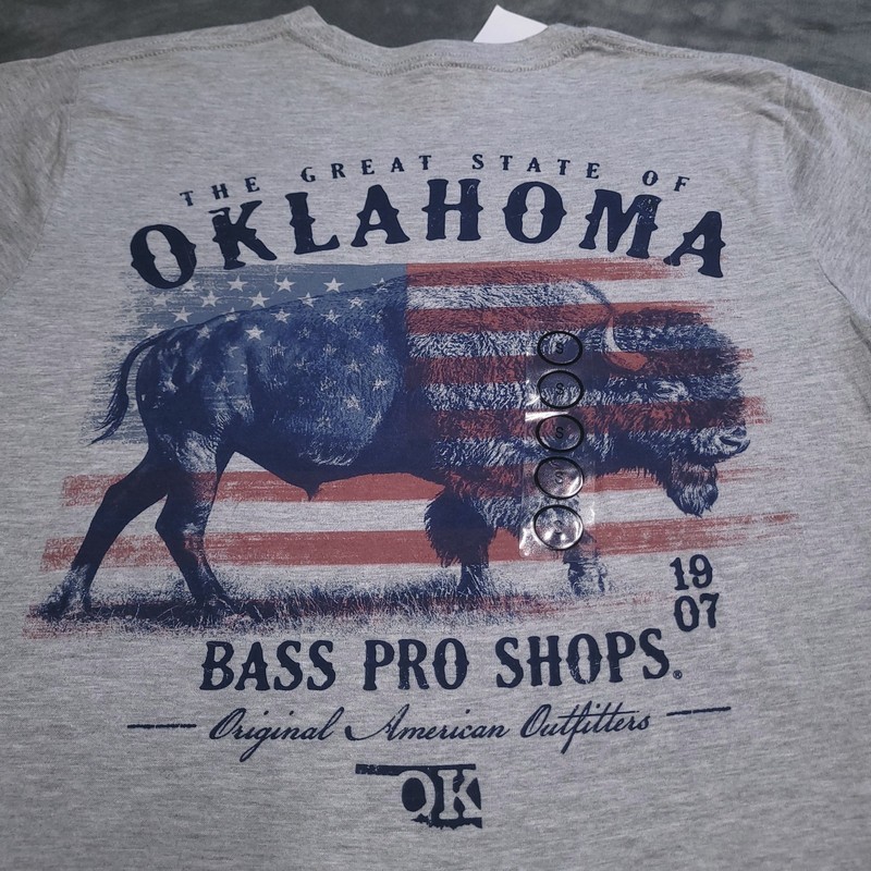 Bass Pro Shops Oklahoma Buffalo USA Flag Hunting Outdoors Small Shirt Fishing