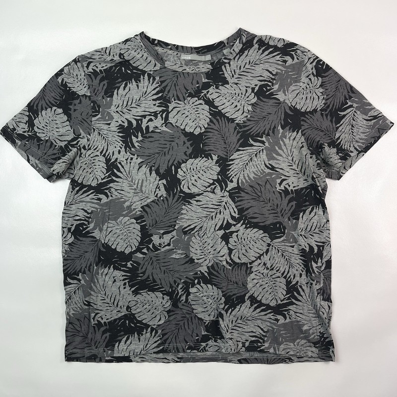 Vince Gray and Black Tropical Leaf Print Crewneck Fashion T-Shirt Men’s L
