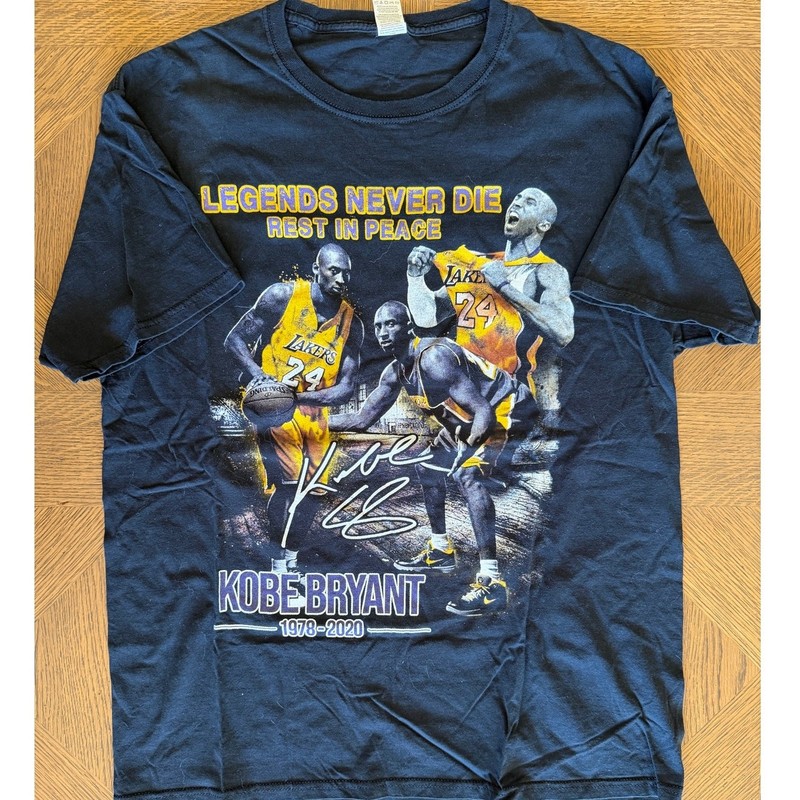 Kobe Bryant Tribute T-Shirt Legends Never Die Lakers Black Mamba Mens L