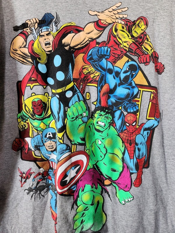 MARVEL AVENGERS SUPER HEROES MEN TSHIRT 2XLG 90% Cotton 10% Polyester Mint Condi gallery