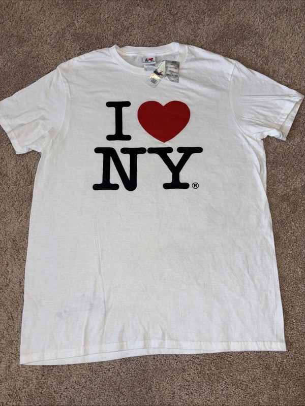 I Love NY Officially Licensed Adult Unisex T-Shirt Size M Short Sleeves NWT