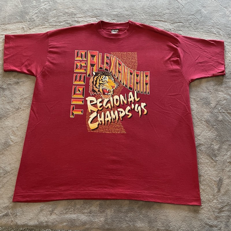 VTG 90s Single Stitch T-Shirt Mens XXL Red Tiger Art Basketball Hipster USA Made