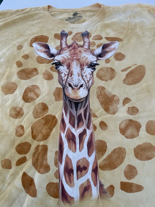 The Mountain Giraffe T-Shirt New Size 5XL