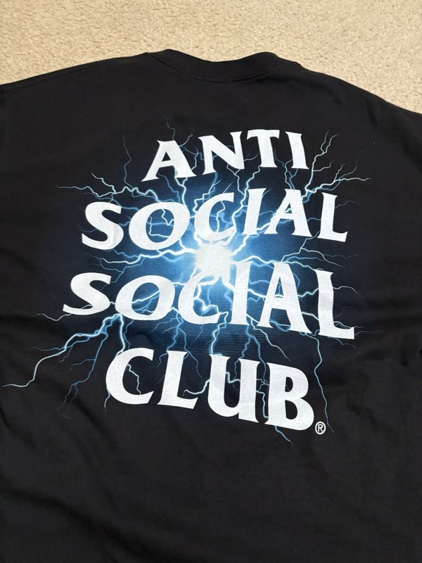 Size XL - Anti Social Social Club Glow In The Dark Pain T-shirt Black /Blue ASSC gallery