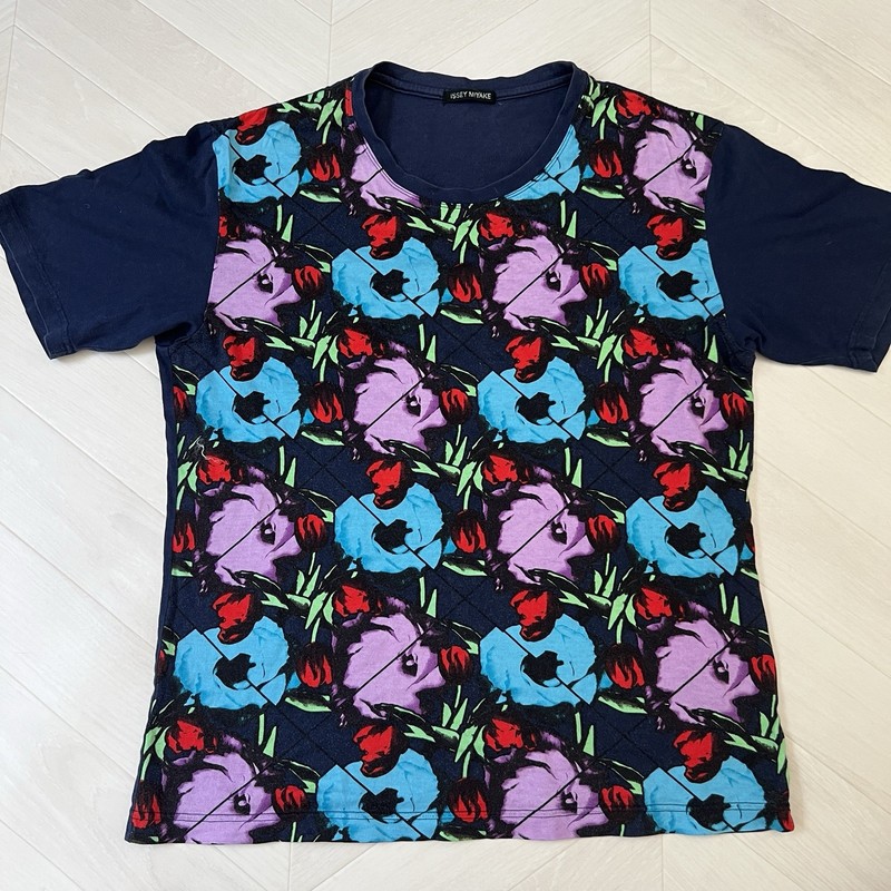 ISSEY MIYAKE T-shirt Painted Print Size 4 Good Condition