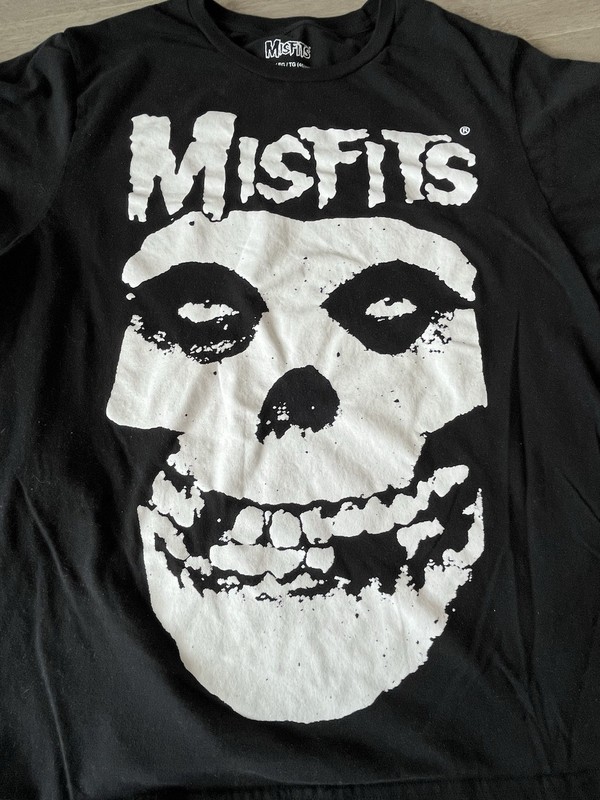 Lot of 2 Misfits Band T-Shirt Big Face Crimson Ghost Teenagers Mars XL & Large gallery