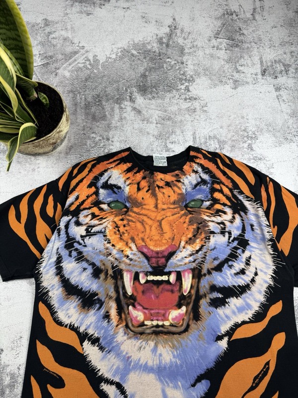 Vintage Liquid Blue 1995 Tiger Over Print John Connel 90s Humor USA T Shirt Tee gallery