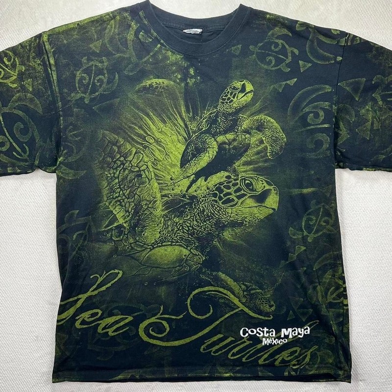 Y2K AOP Sea Turtles Graphic t-shirt with full front and back design